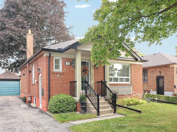 36 Silvercrest Ave, Toronto, ON M8W 2S5