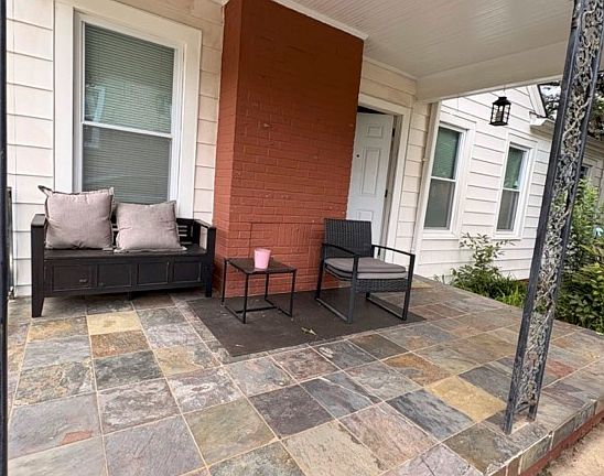 2nd image of 465 Arch Dr