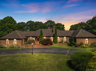 340 New London Tpke, Stonington, CT 06378