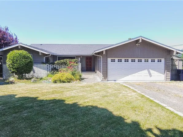 341 Mackenzie Dr, Camano Island, WA 98282