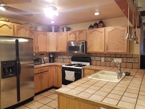 5th image of 704 Norland Dr