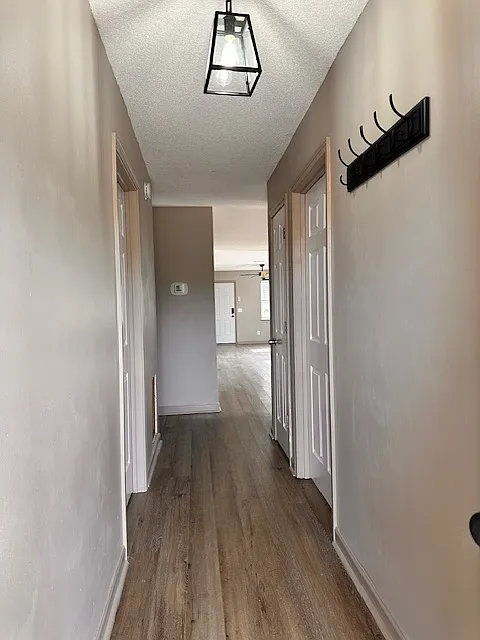 Entryway - 901 Tate Dr #2