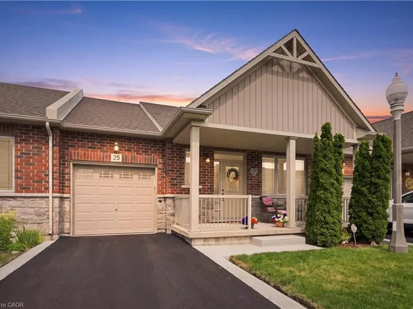 25 Stickland Ln, Hamilton, ON L0R 1C0