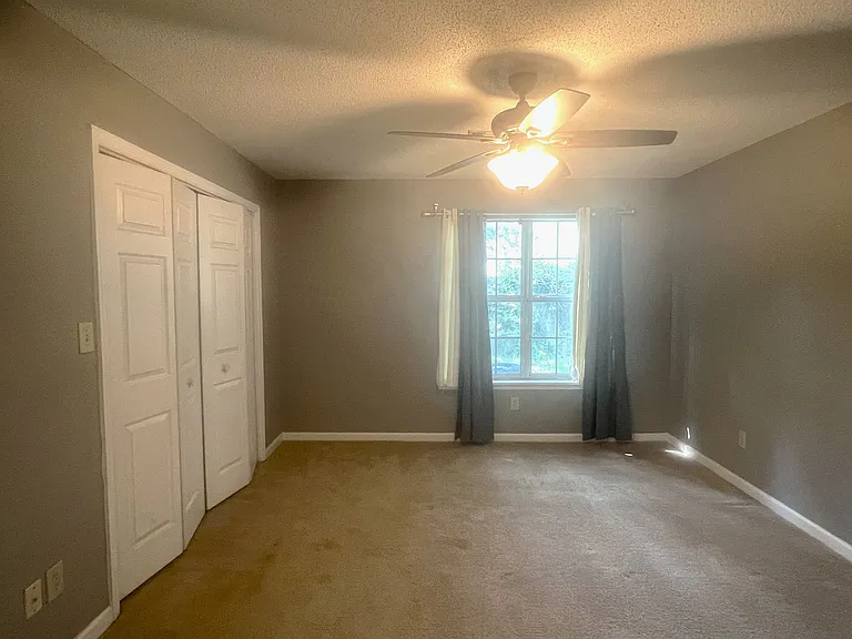 113 Saddlehorn Dr — Photo 12