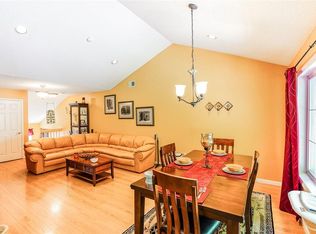 186 Eagle Ridge Way, Nanuet, NY 10954