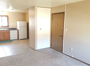 534 2nd St SW APT 201, Jamestown, ND 58401