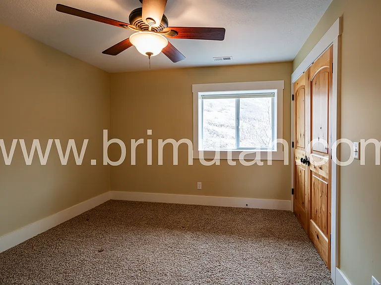 105 N Young Oak Rd — Photo 26