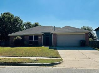 5002 Vaquero Dr, Arlington, TX 76017