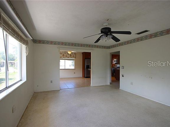 5th image of 3843 Sugar Ln