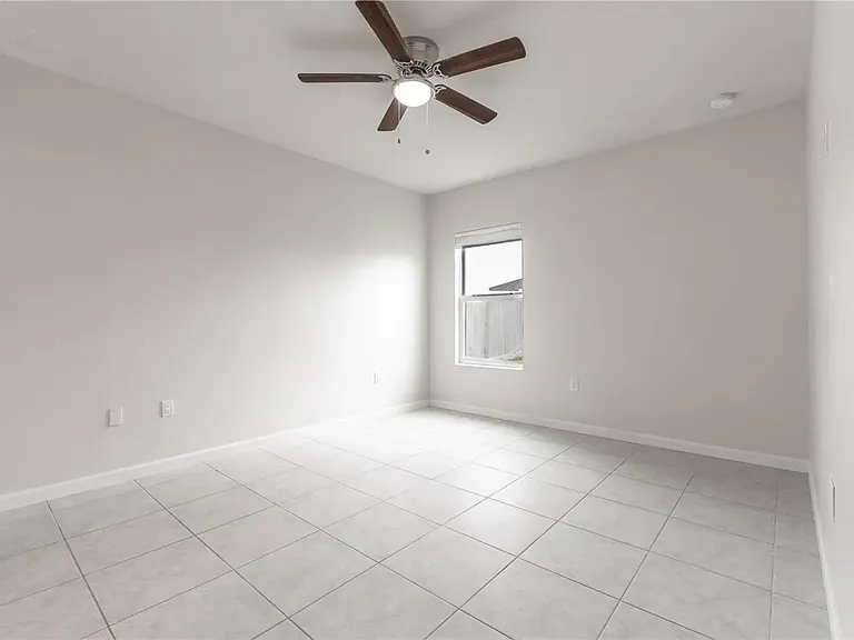 515 Taft Dr — Photo 12
