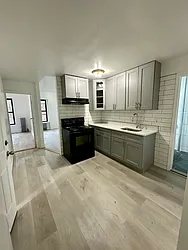 549A Monroe Street, #2