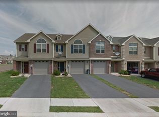 250 Merriweather Dr, Chambersburg, PA 17201