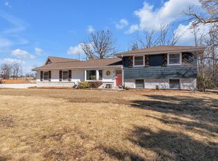 2398 Ridgewood Rd, Grafton, WI 53024