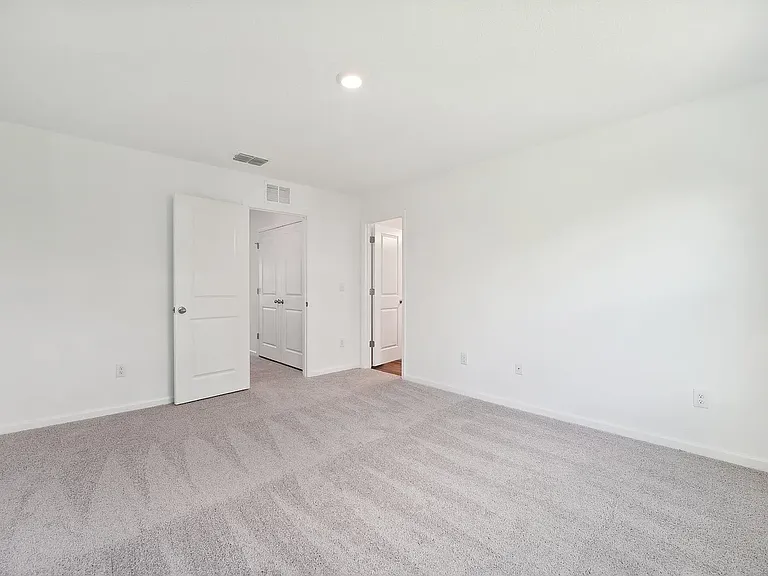 143 Cotton Leaf Blvd — Photo 2