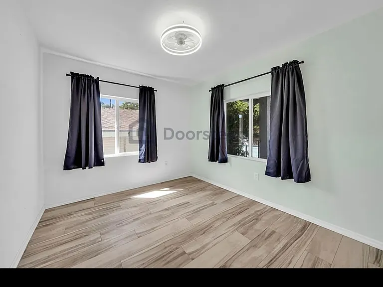 3608 Pomona St — Photo 13