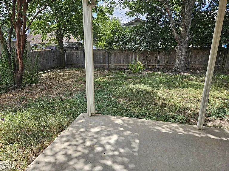 2201 Fuzz Fairway — Photo 21