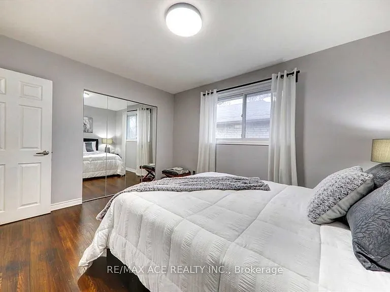 1 Wagner Dr — Photo 18