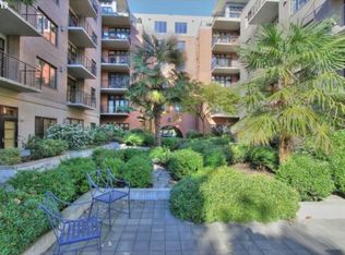 726 NW 11th Ave APT 306, Portland, OR 97209