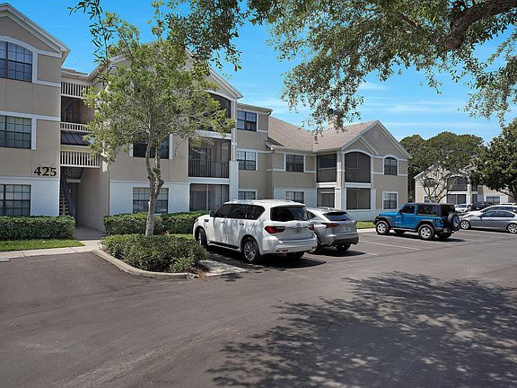 3rd image of 425 Timberwalk Ct APT 1125