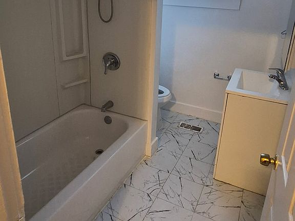 4th image of 4620 Pall Mall Rd