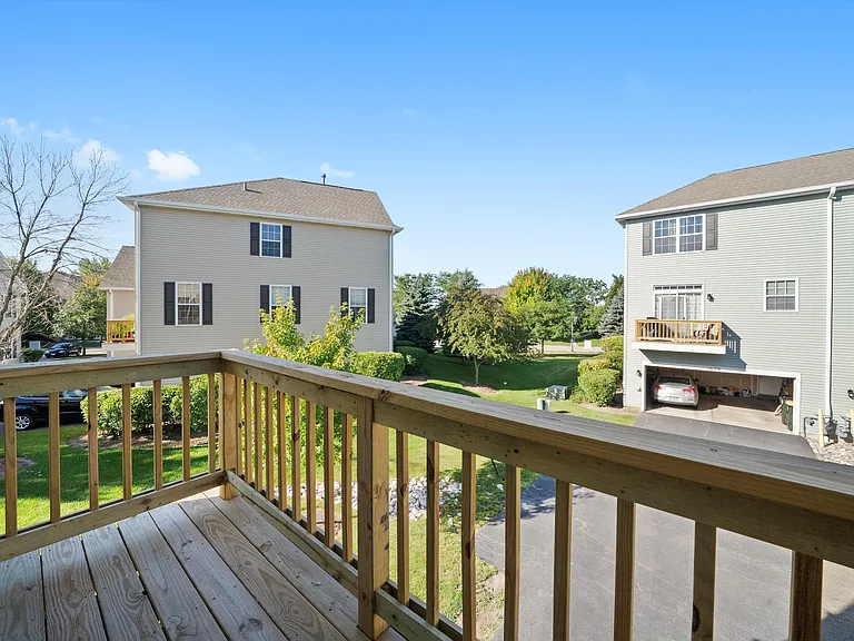 1688 W Turtle Creek Ln — Photo 23