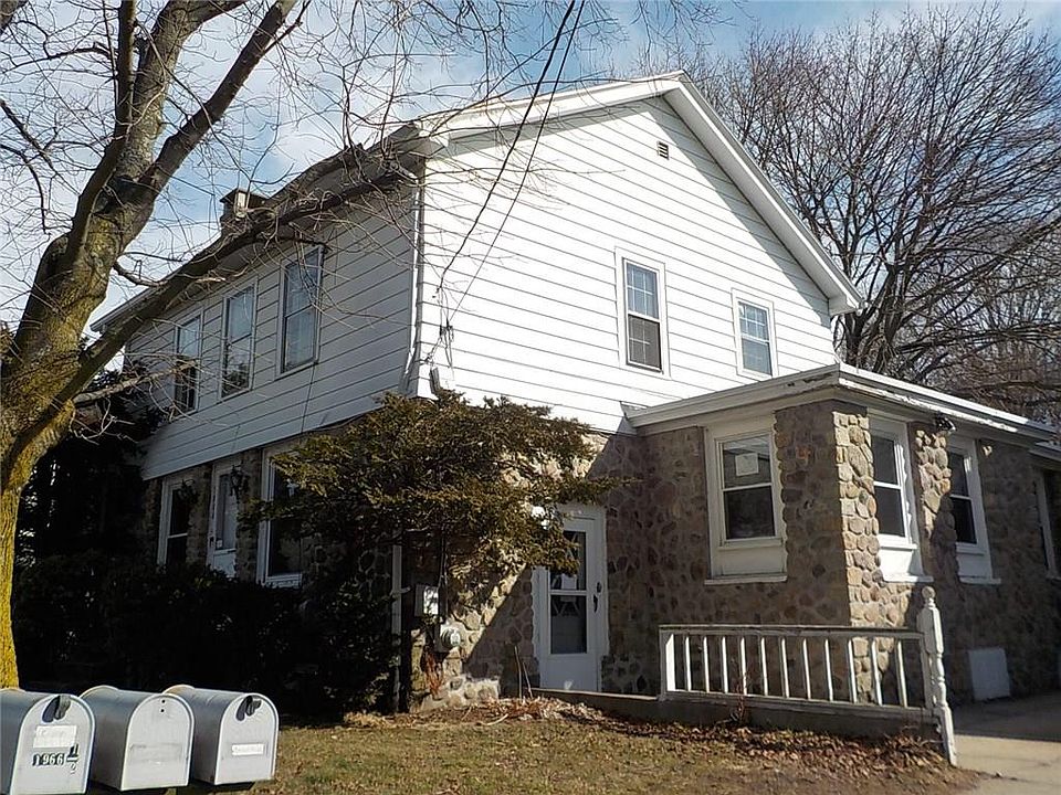 1966 Mendon Rd, Woonsocket, RI 02895 Zillow