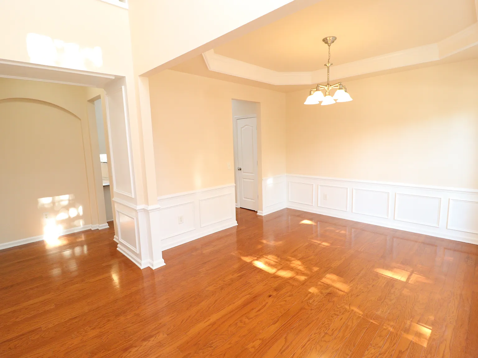 Inviting Wakefield Home Available Immediately — Photo 2