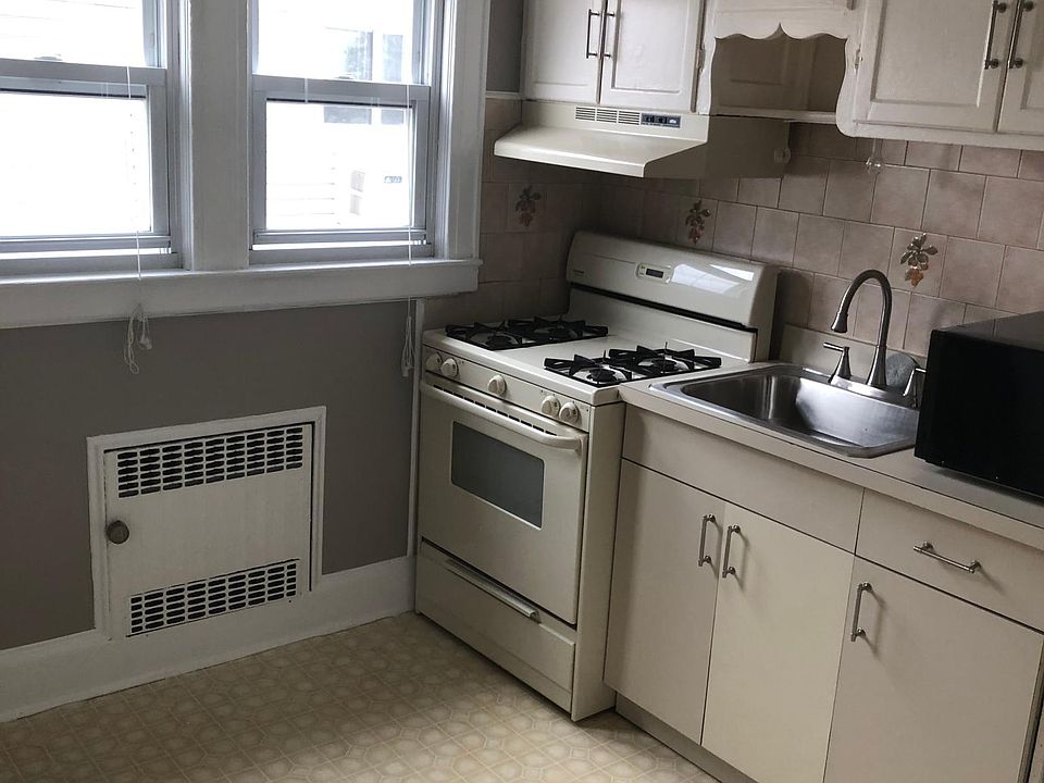 1st image of 163 96th St