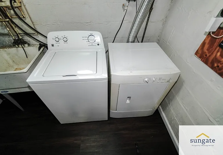 217 W Edgevale Rd — Photo 31