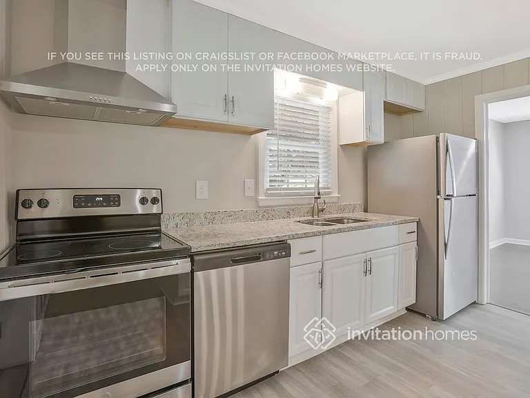 2635 Arrowood Dr — Photo 10