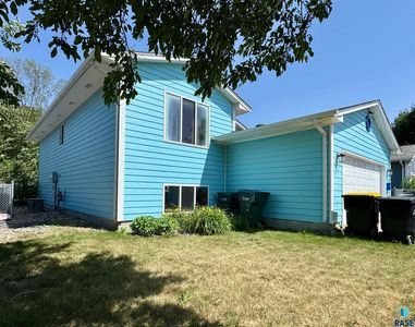 608 S Cleveland Ave, Sioux Falls, SD, 57103