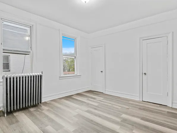 22 Sheffield Street image 13 of 18