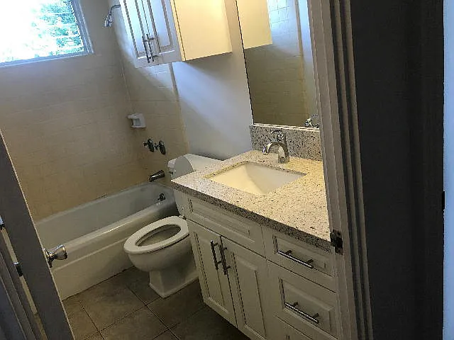 1610 Kanunu St #301 — Photo 4