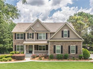 1664 Maes Overlook, Loganville, GA 30052