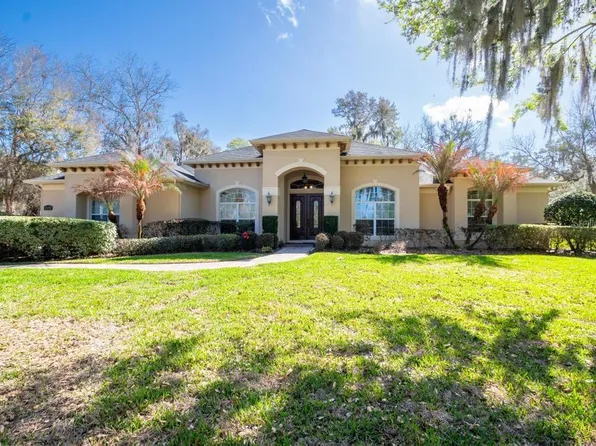 15950 Splendid Oaks Ln, Tavares, FL 32778