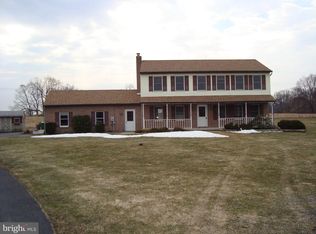 250 Oak Grove Ct, Mechanicsburg, PA 17055