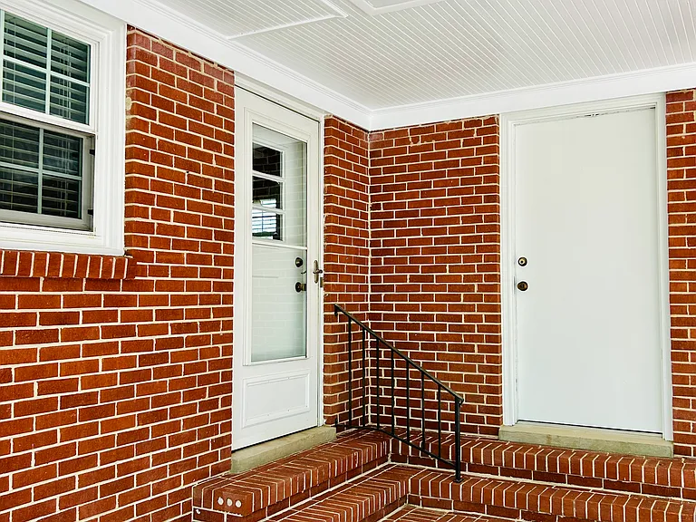 104 Oak Knoll Dr — Photo 10