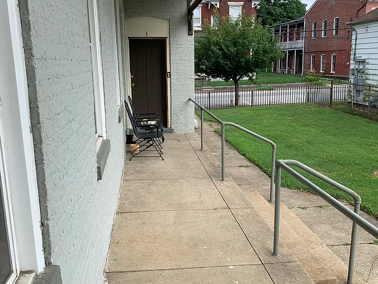 1649 Story Ave #2 — Photo 36