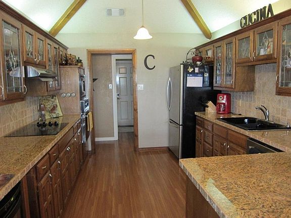 3rd image of 1309 Spyglass Dr