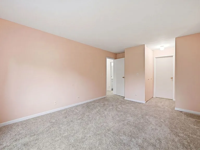 6818 Roberts Dr #3 — Photo 13