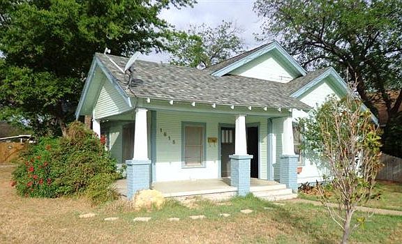 2nd image of 1815 1st St