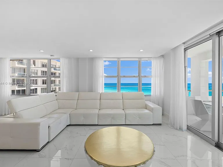 5151 Collins Ave #1527 — Photo 18