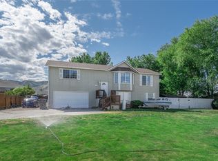 1722 Lincoln Park Cir, Wenatchee, WA 98801