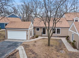 9307 Nesbitt Rd, Bloomington, MN 55437