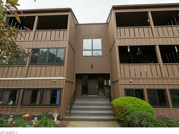3rd image of 33803 Electric Blvd