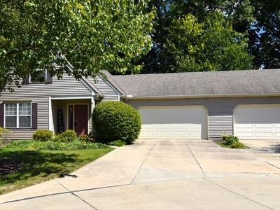 161 Marwyck Place Ln, Northfield, OH, 44067