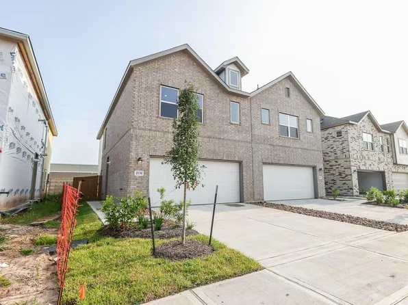 2135 Salinas Dr, Rosharon, TX