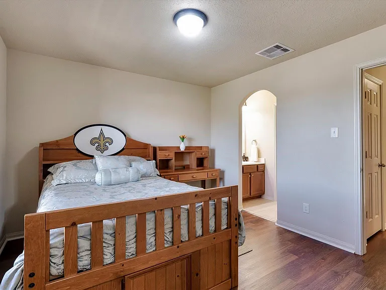 17915 Quiet Loch Ln — Photo 31