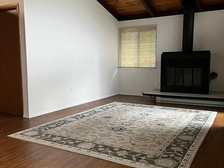 1924 Hemlock Farms — Photo 26