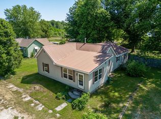 14674 N Ash St, Carbon, IN